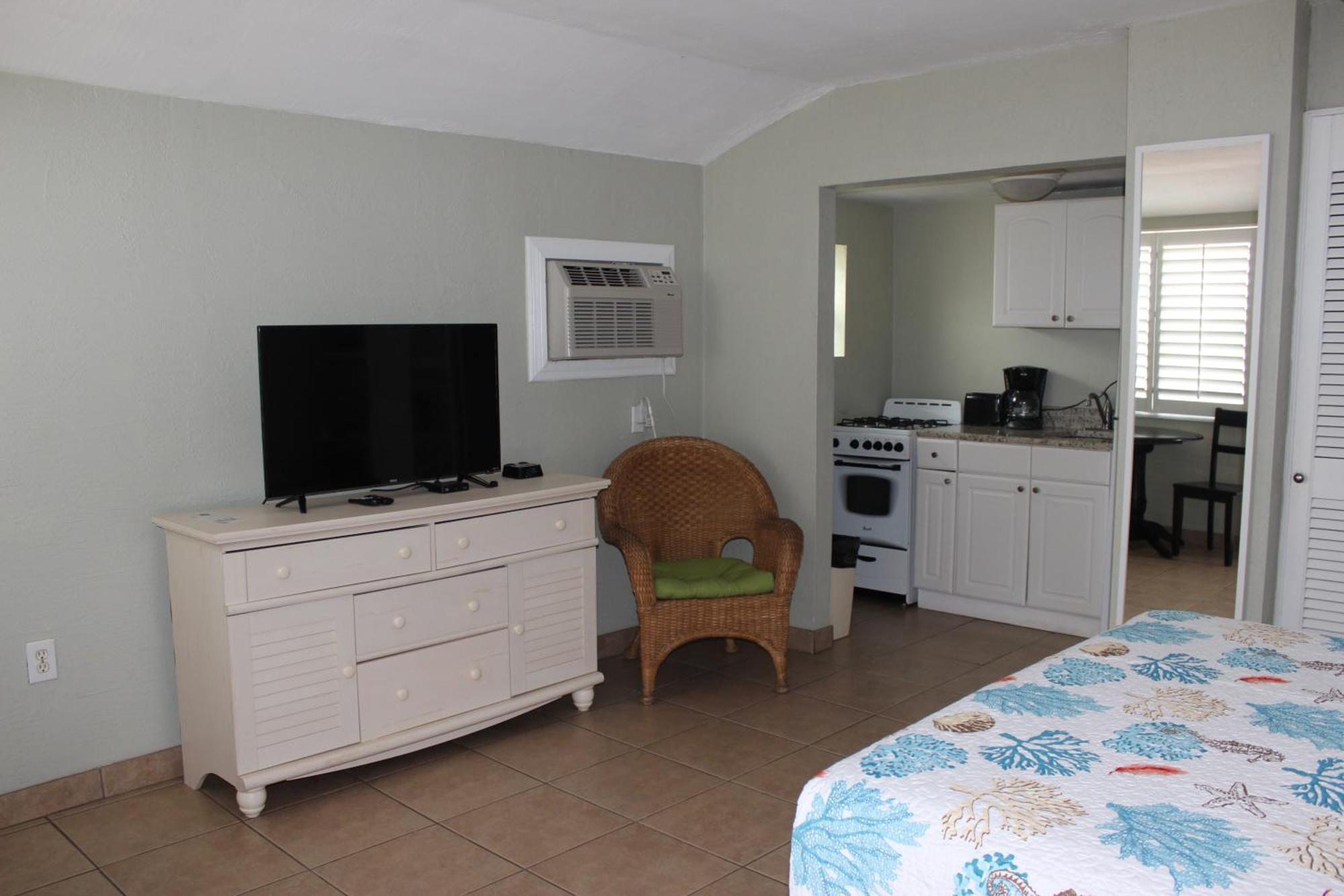 Shoreline Suites & Cabana Cottages - Beachfront Daytona Beach Pokoj fotografie