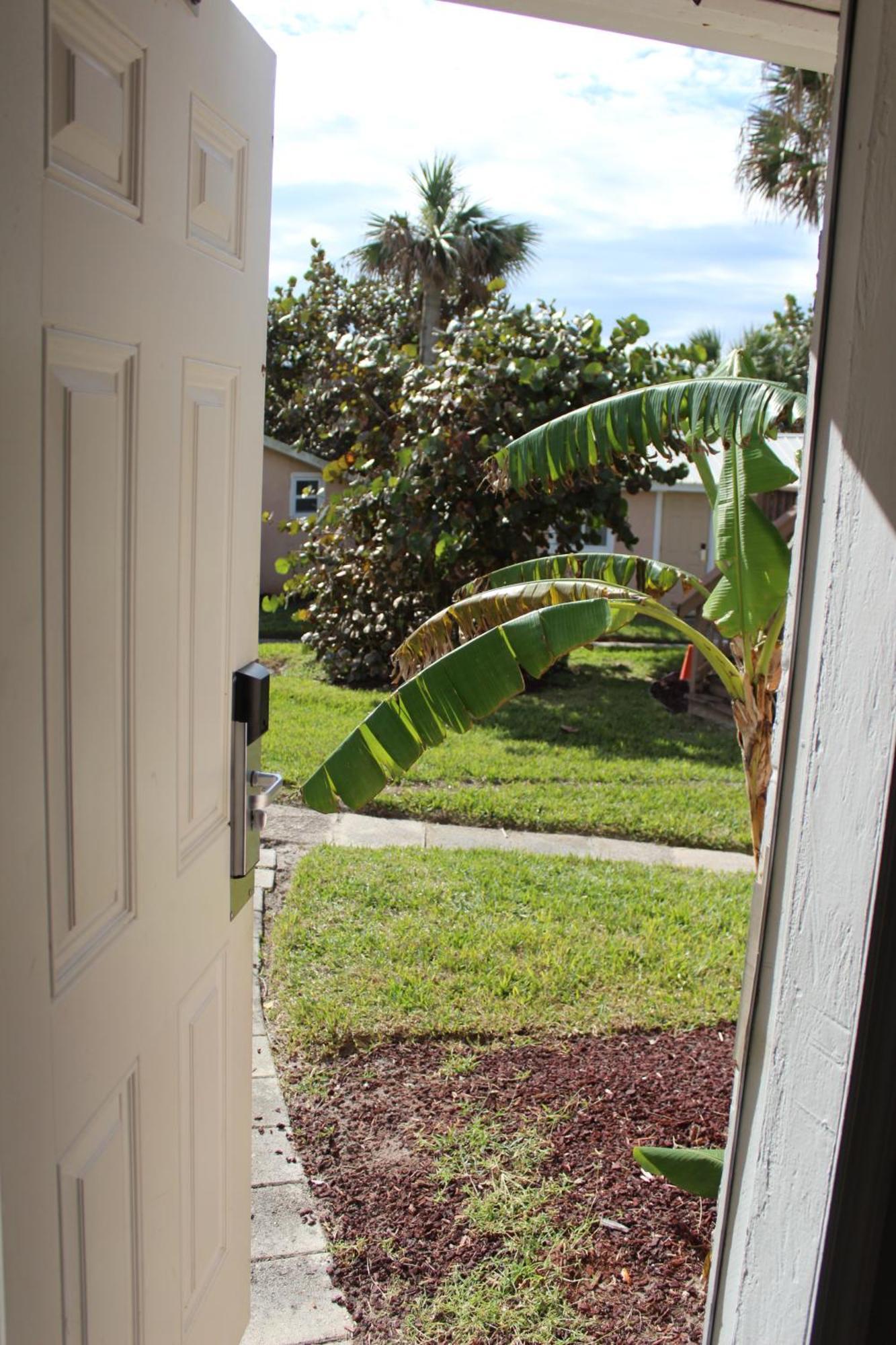 Shoreline Suites & Cabana Cottages - Beachfront Daytona Beach Pokoj fotografie